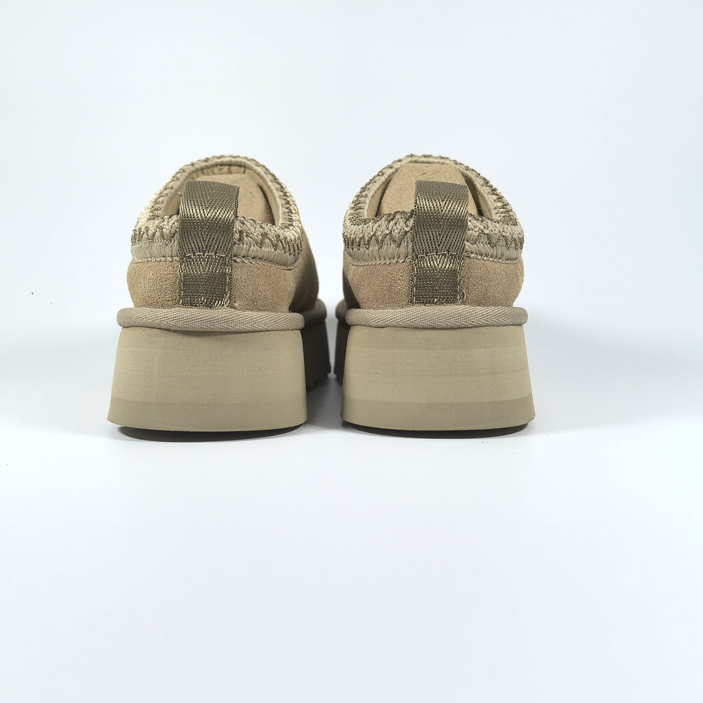 UGG Tasman