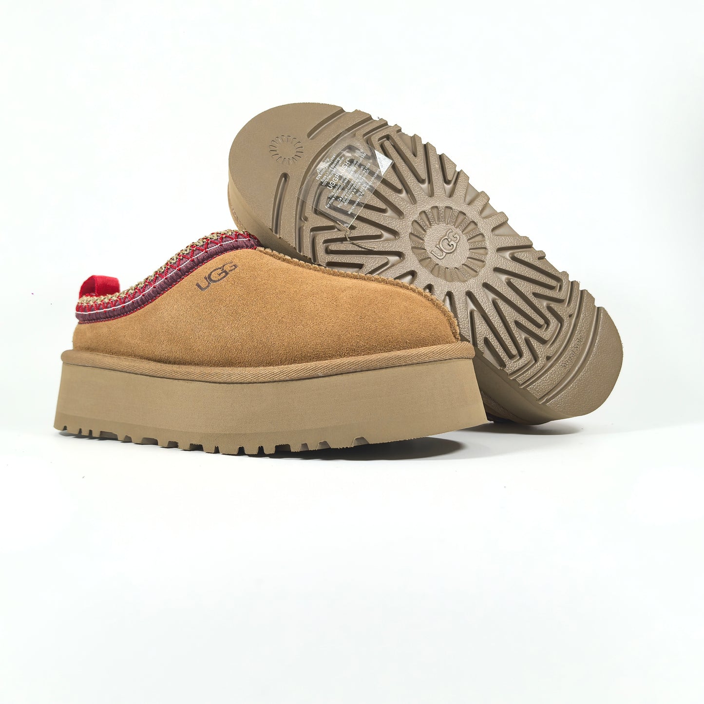 UGG Tasman